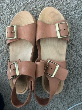 Bryr Platform Sandal - tan